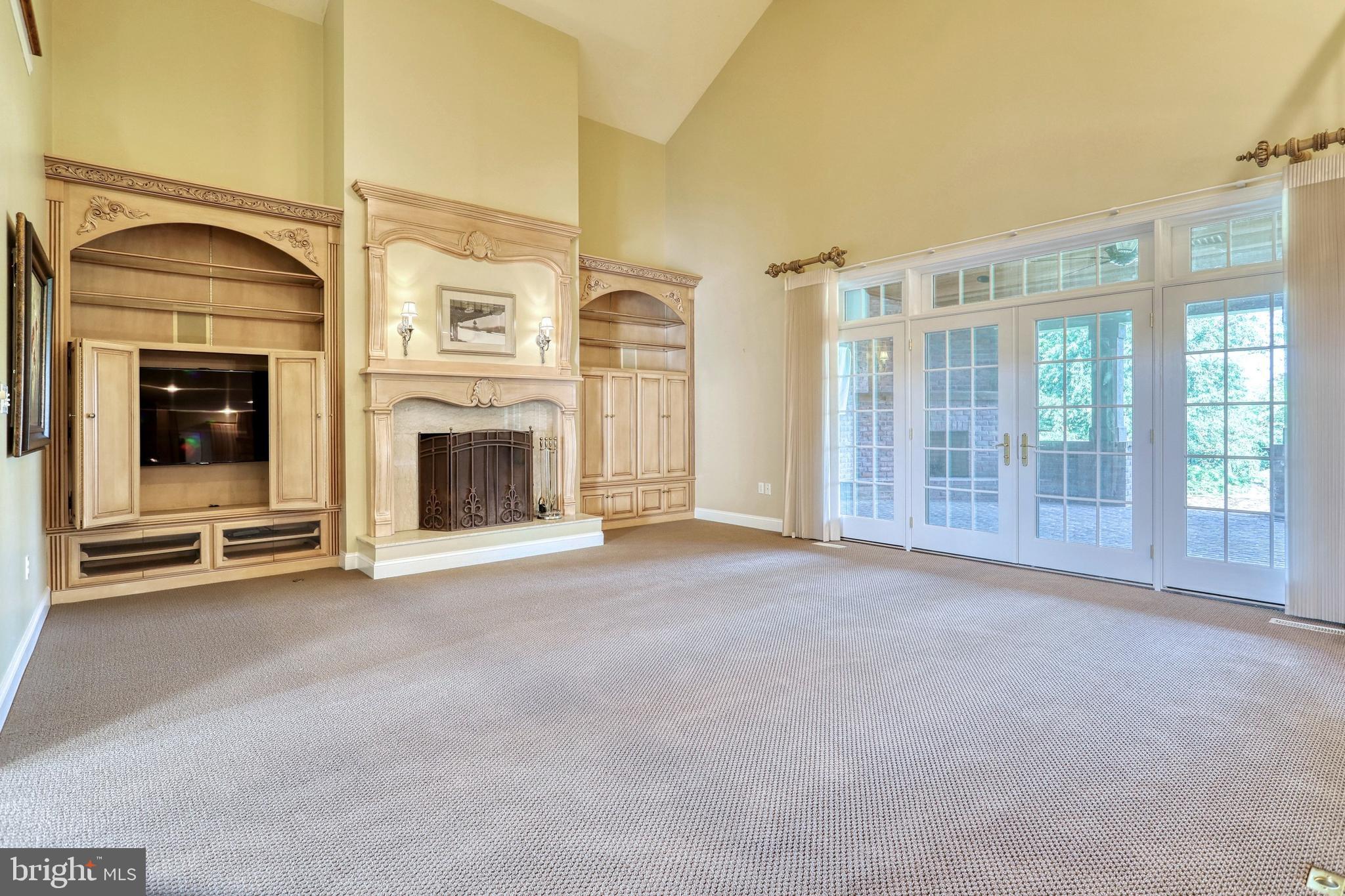 BRITTANY II - Residential