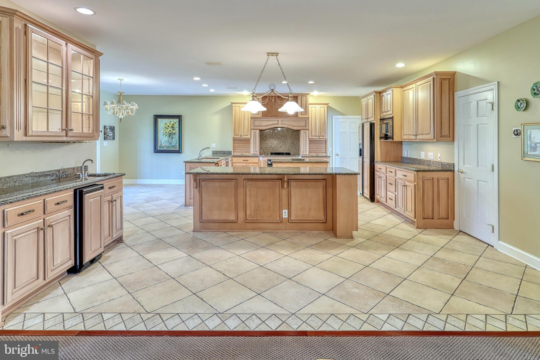 BRITTANY II - Residential