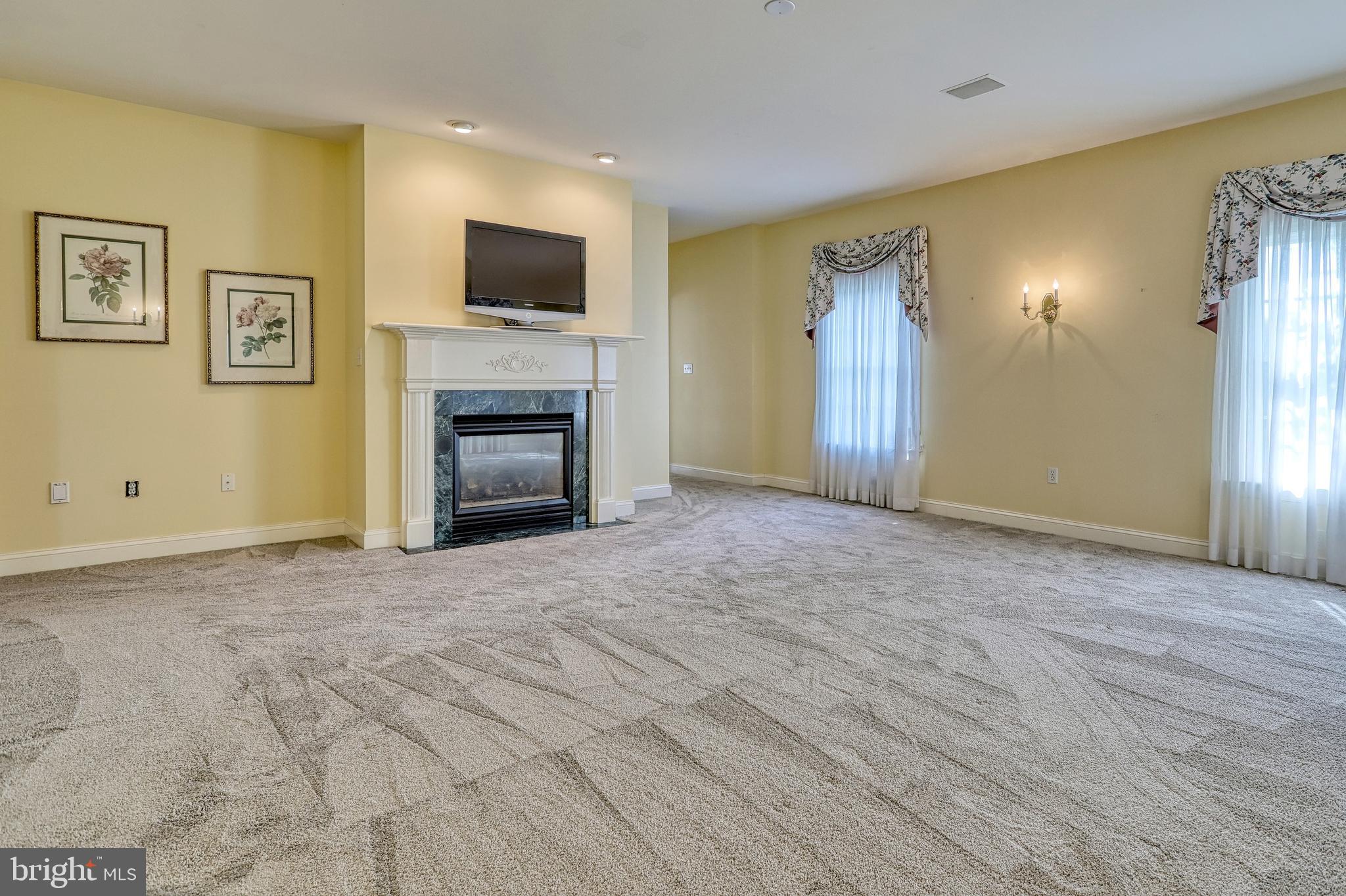 BRITTANY II - Residential