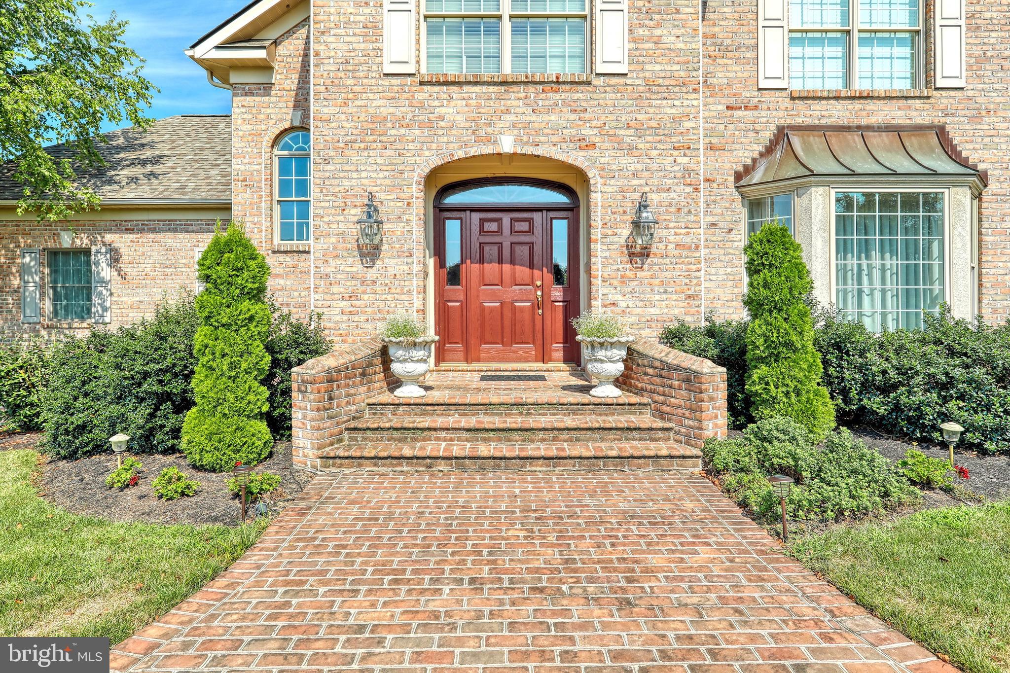 BRITTANY II - Residential