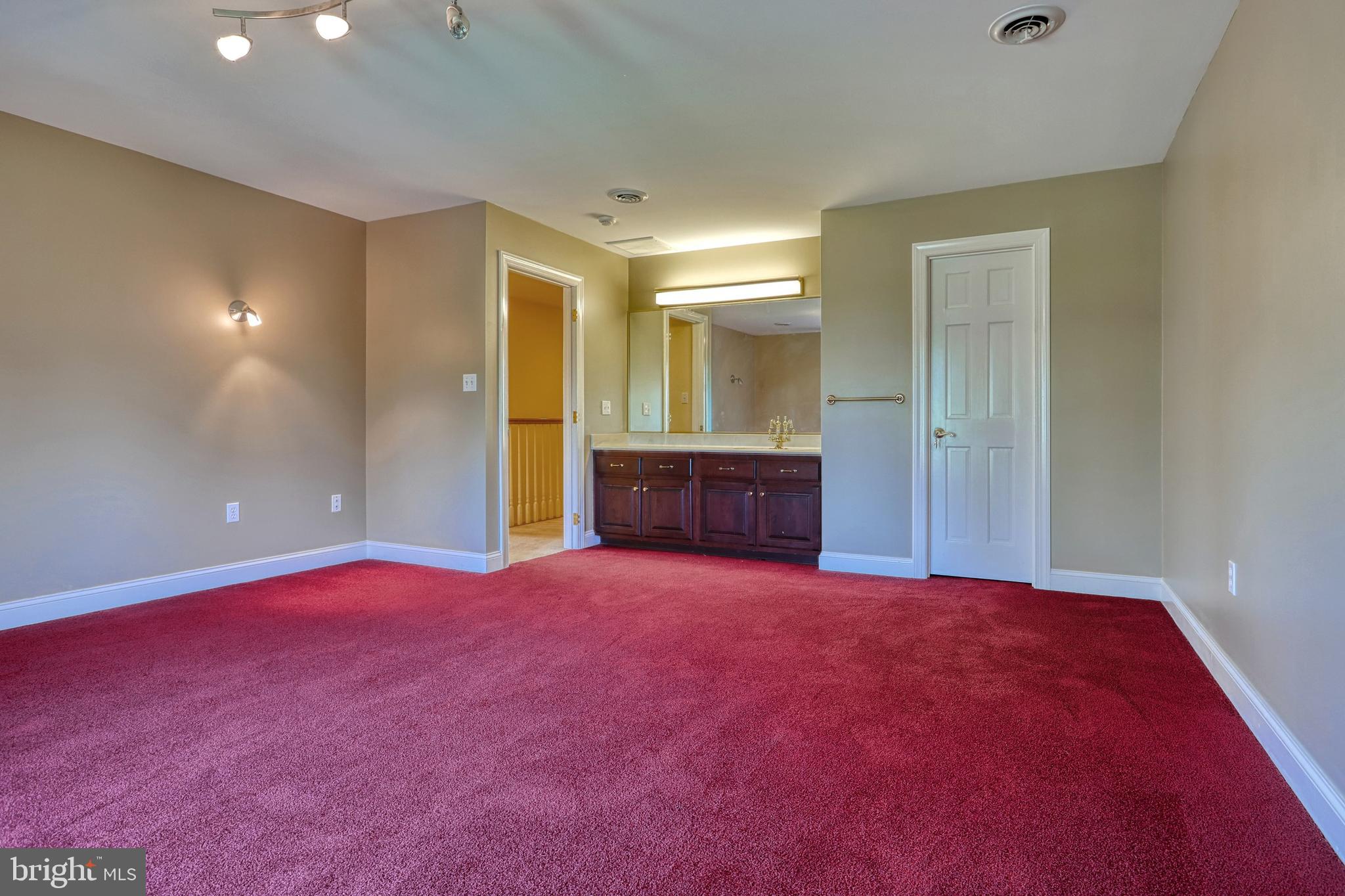 BRITTANY II - Residential