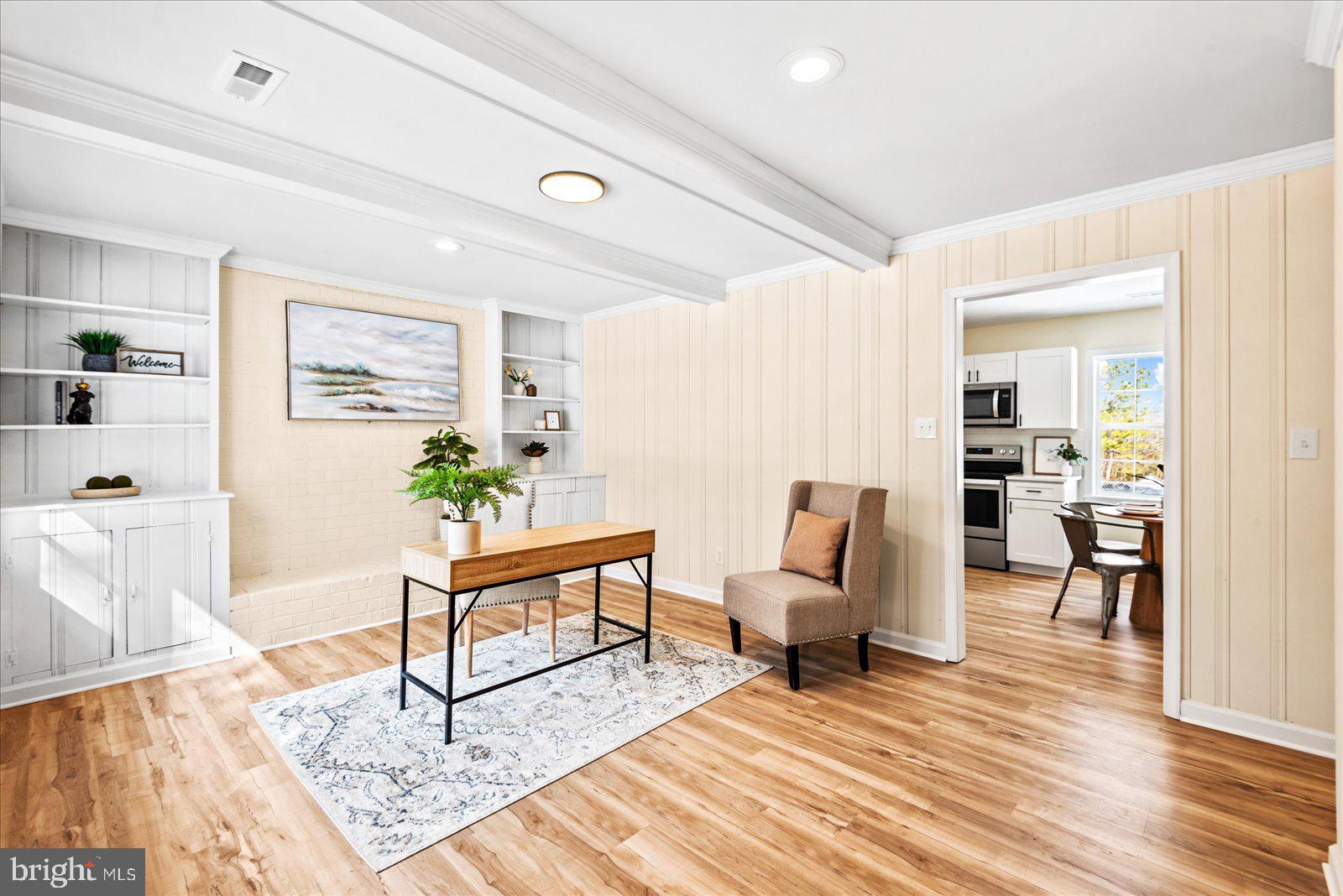 SHADY LANE - Residential