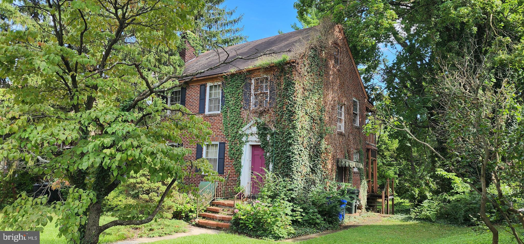 31 E IRVIN AVENUE