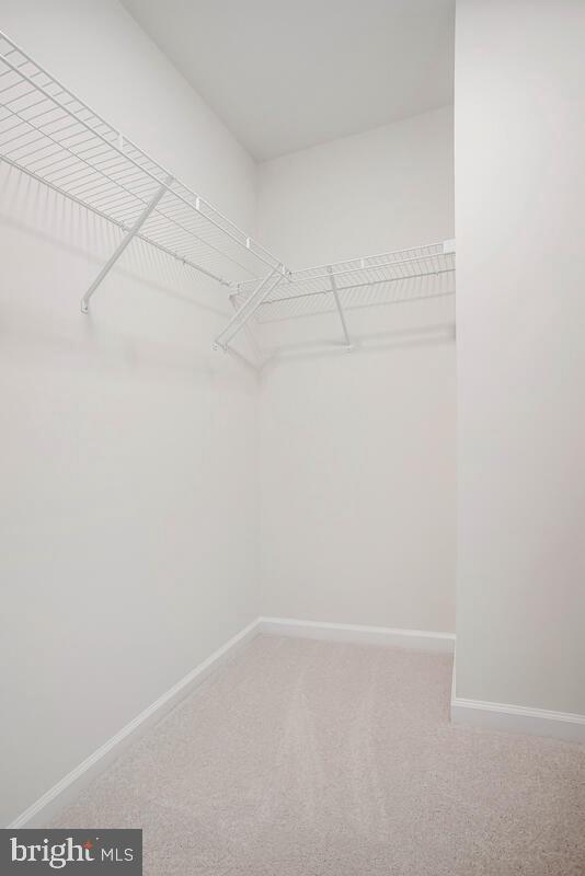 WOODLAND BEACH - Residential