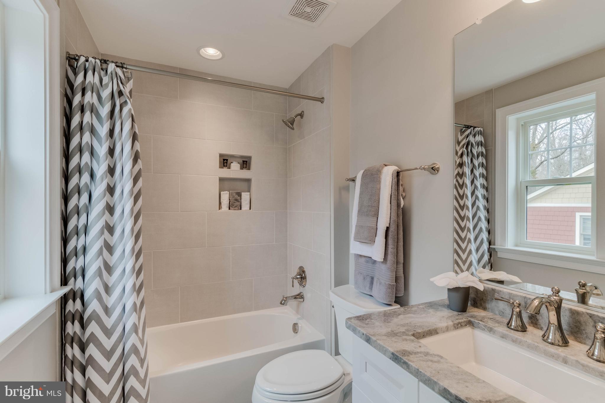 CABIN JOHN PARK - Residential