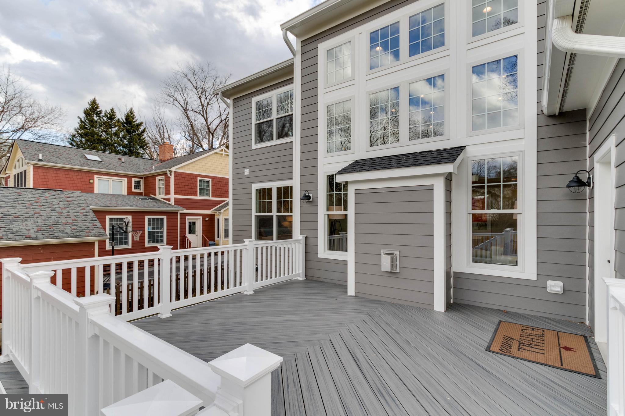 CABIN JOHN PARK - Residential