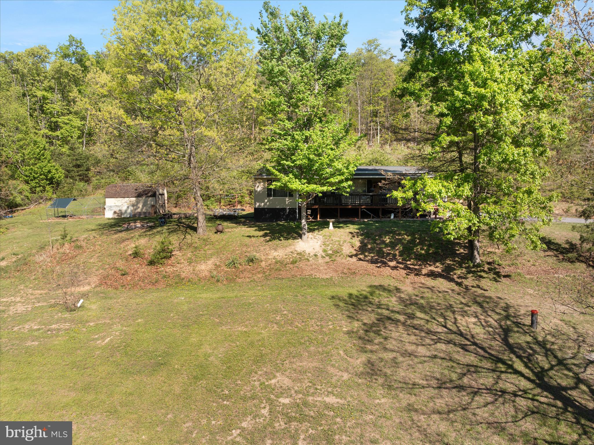 HOOVER MOUNTAIN - Residential