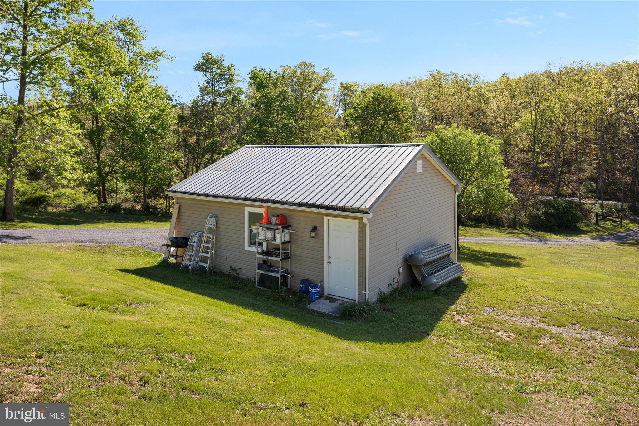 HOOVER MOUNTAIN - Residential