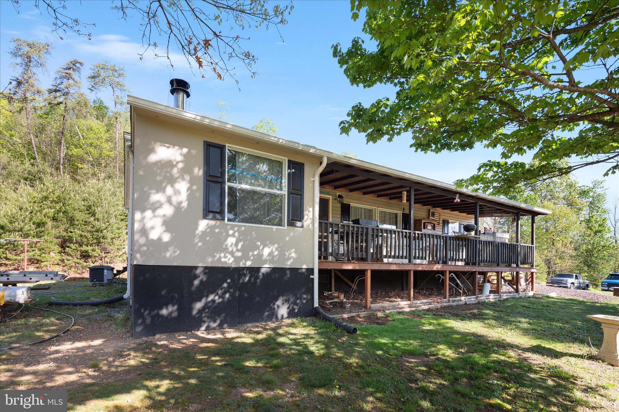 HOOVER MOUNTAIN - Residential