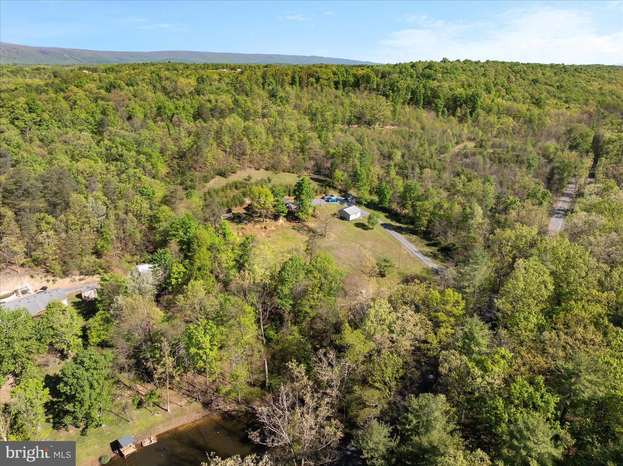 HOOVER MOUNTAIN - Residential