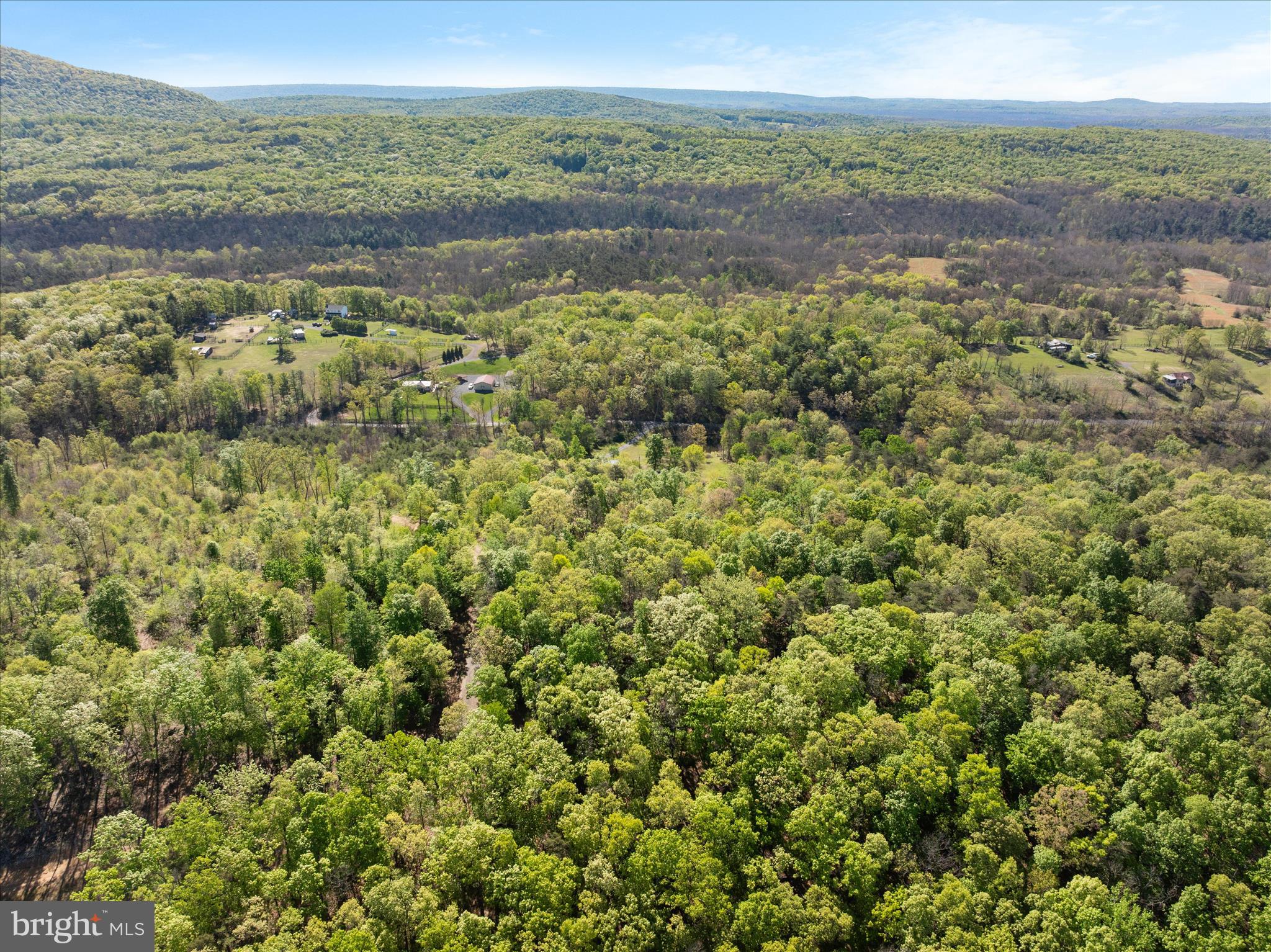 HOOVER MOUNTAIN - Residential