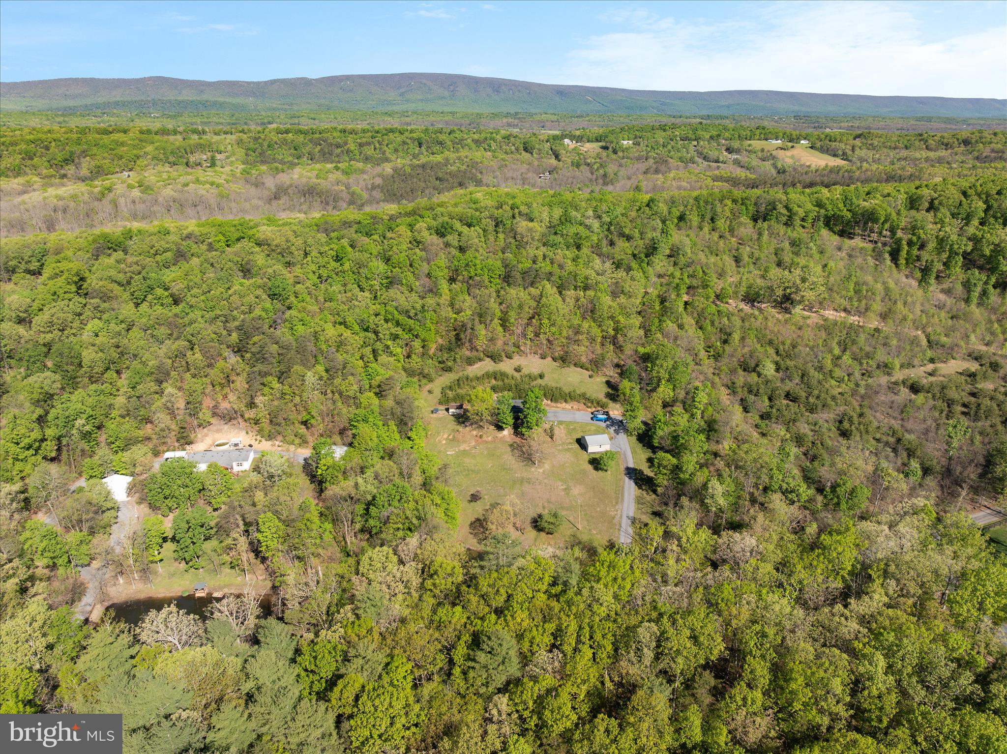 HOOVER MOUNTAIN - Residential