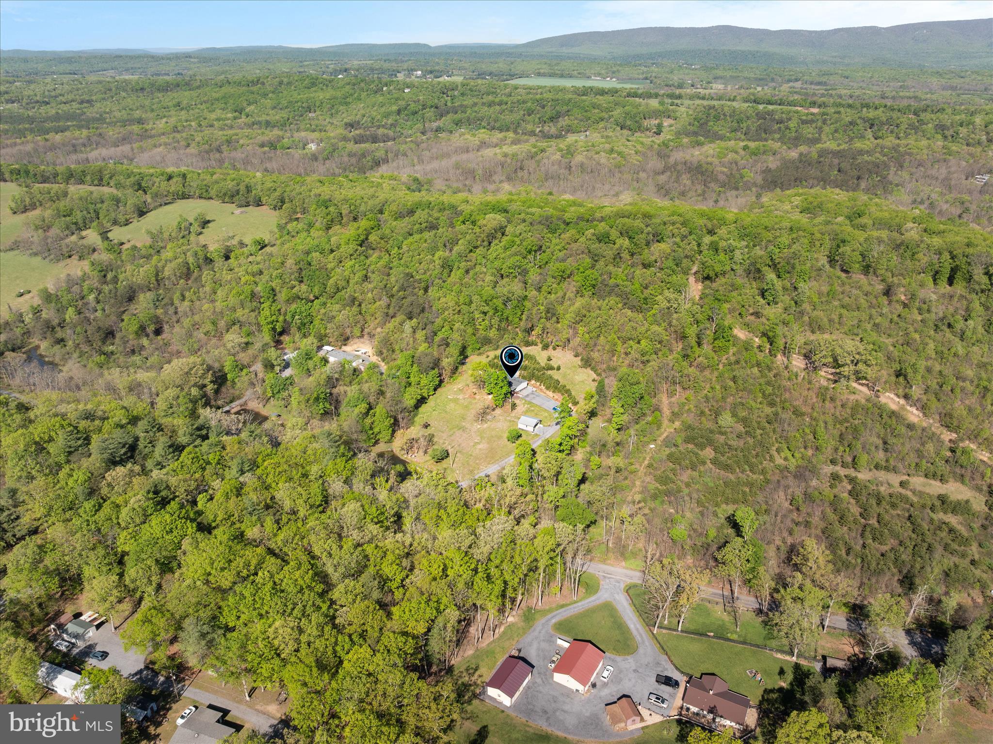 HOOVER MOUNTAIN - Residential
