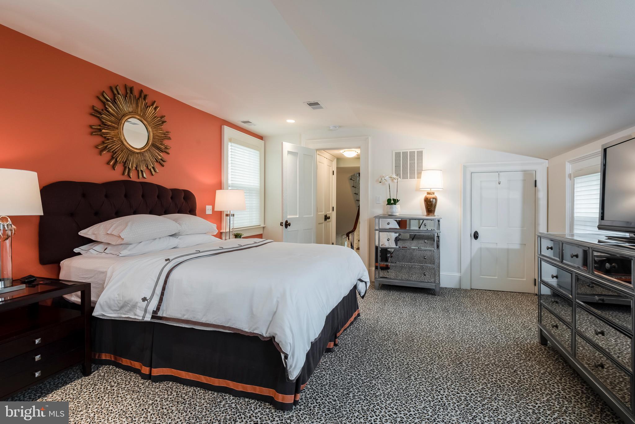 HISTORIC DISTRICT - Residential