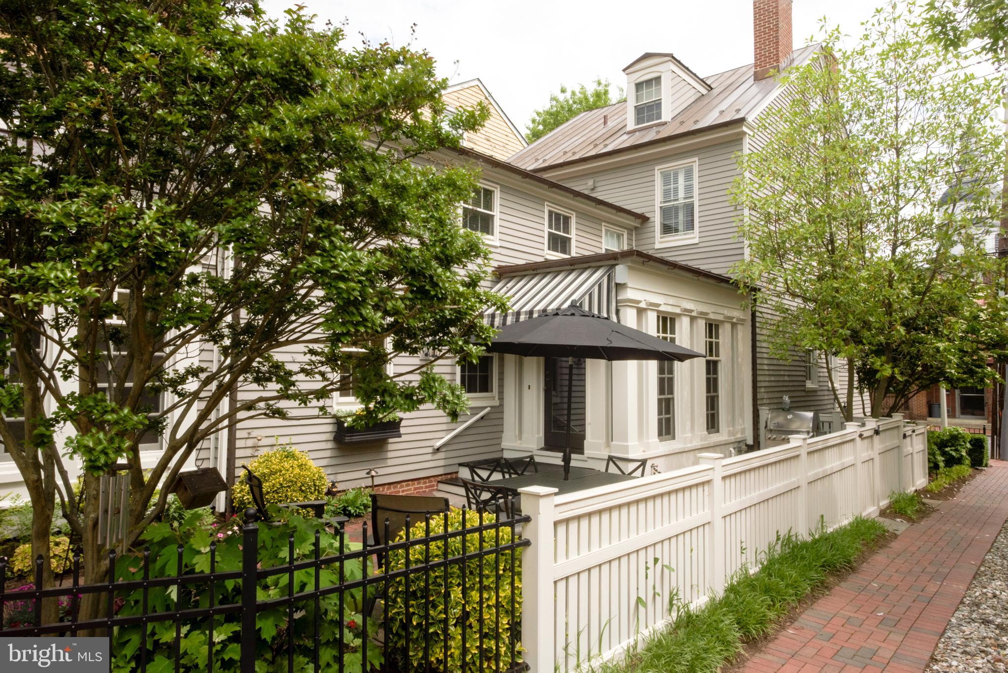 HISTORIC DISTRICT - Residential