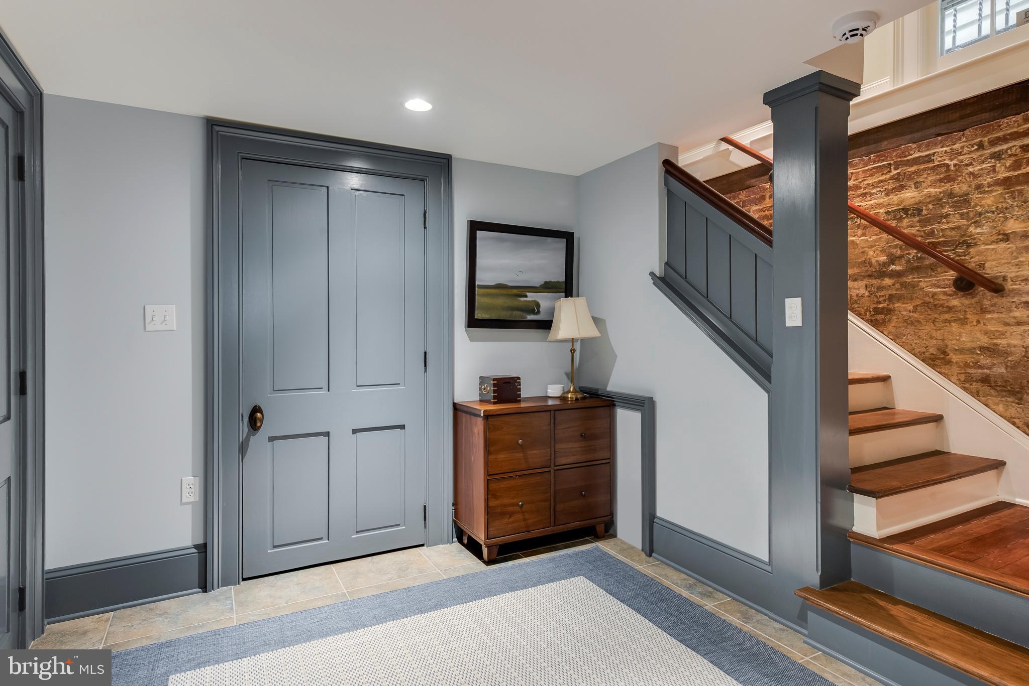 HISTORIC DISTRICT - Residential