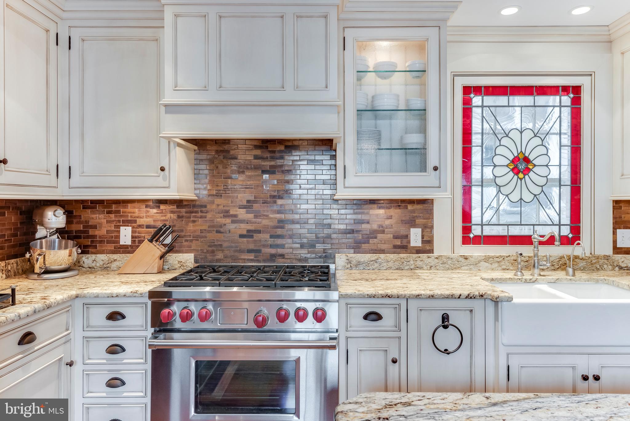 HISTORIC DISTRICT - Residential