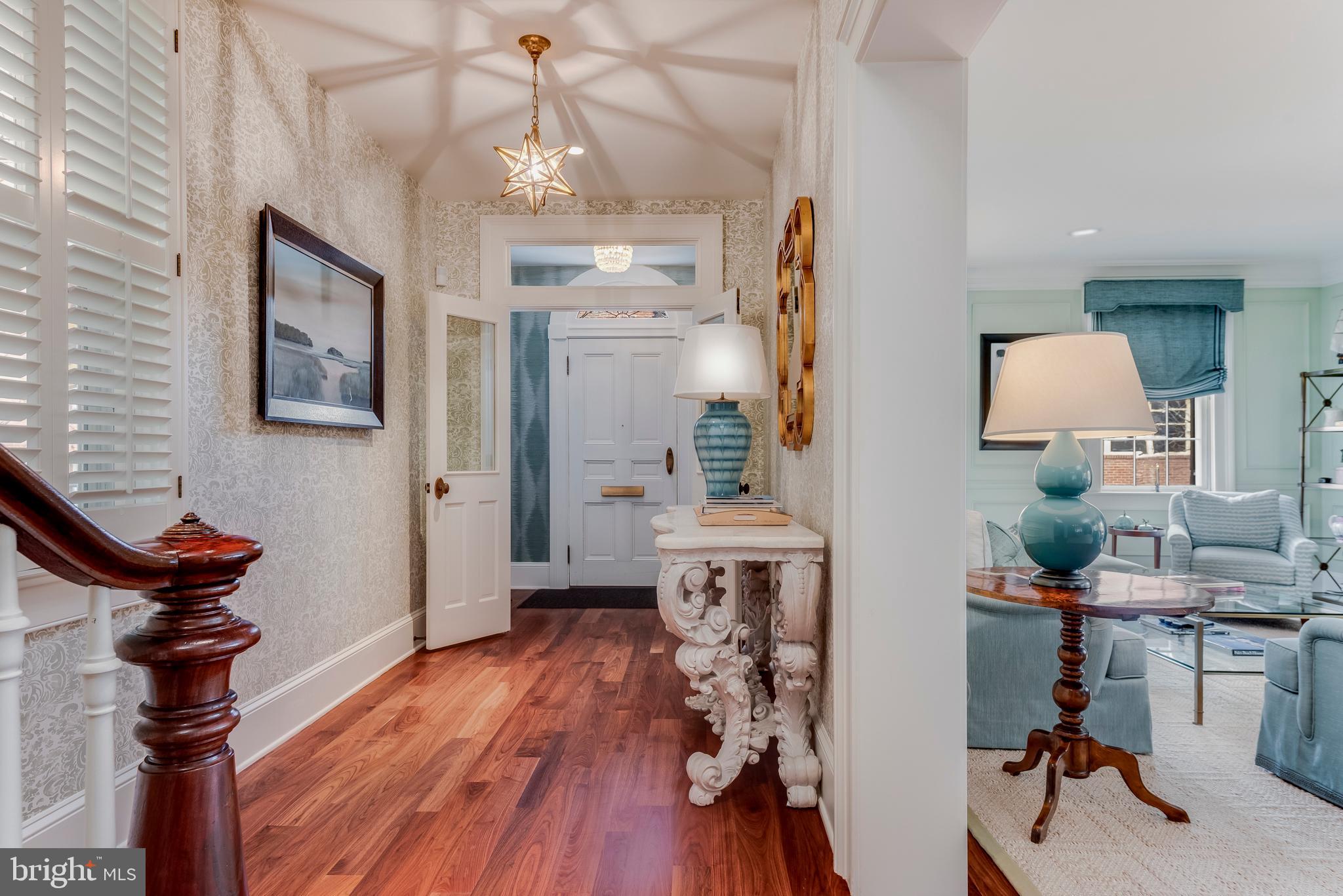 HISTORIC DISTRICT - Residential