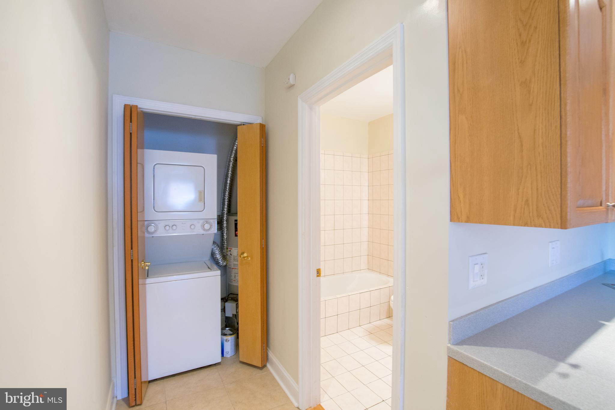 PHILADELPHIA (SOUTH) - Residential Lease