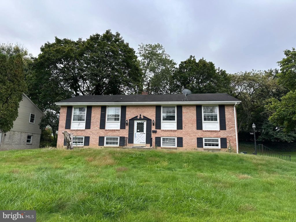 Photo of 1262 Wilson Avenue, LANCASTER, PA 17603 (MLS # PALA2077994)