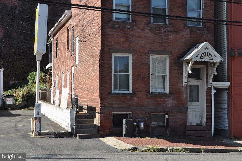 POTTSVILLE - Residential Lease