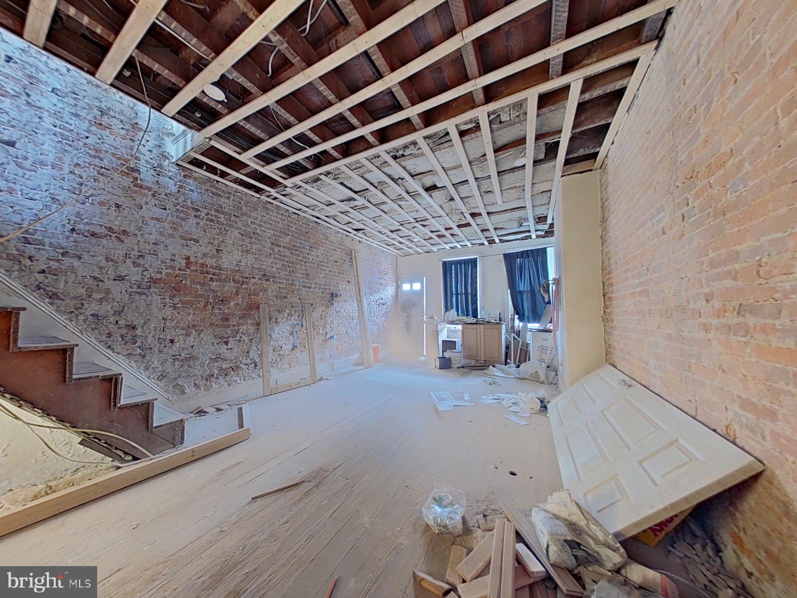 KENSINGTON - Residential