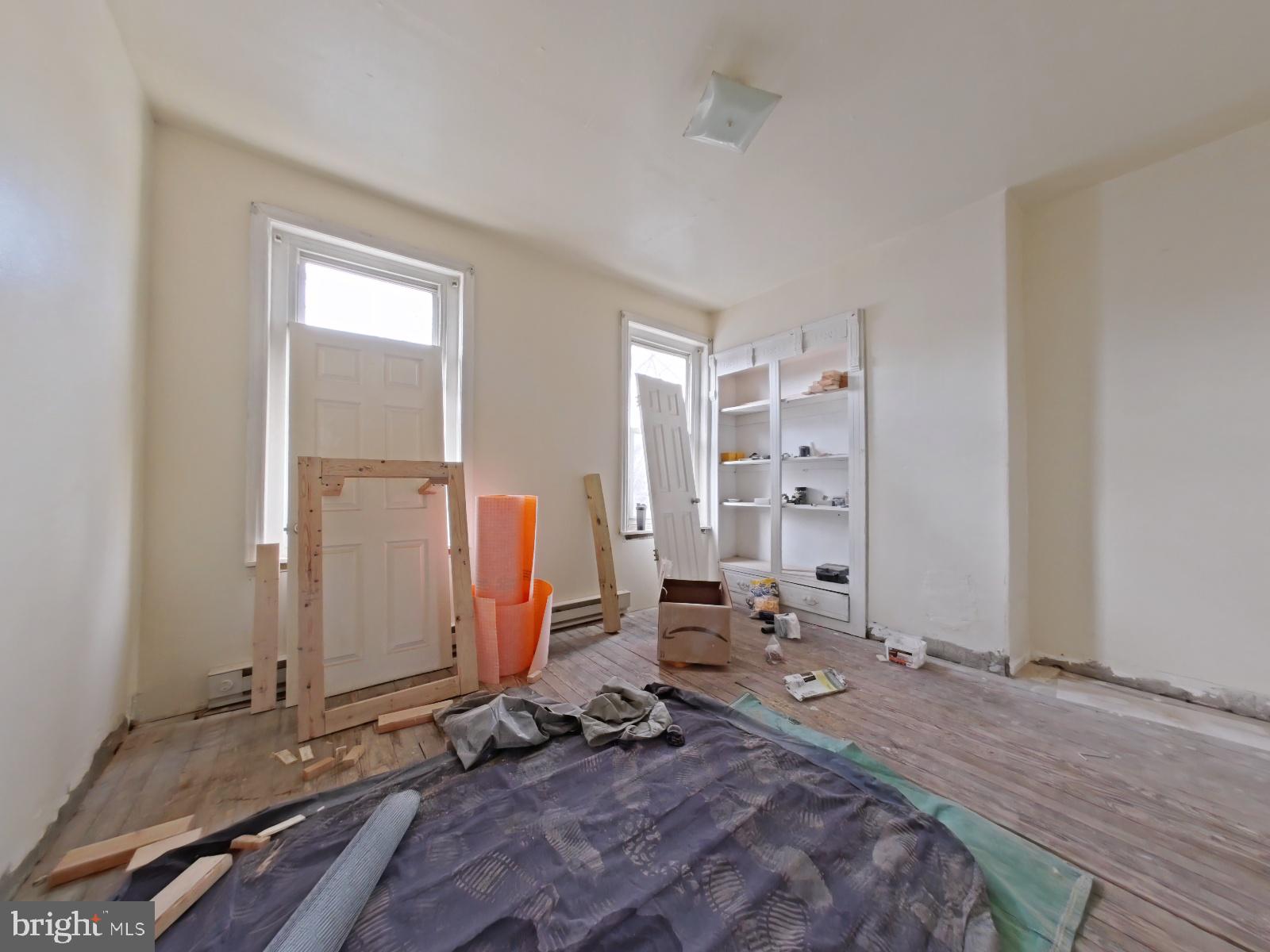 KENSINGTON - Residential