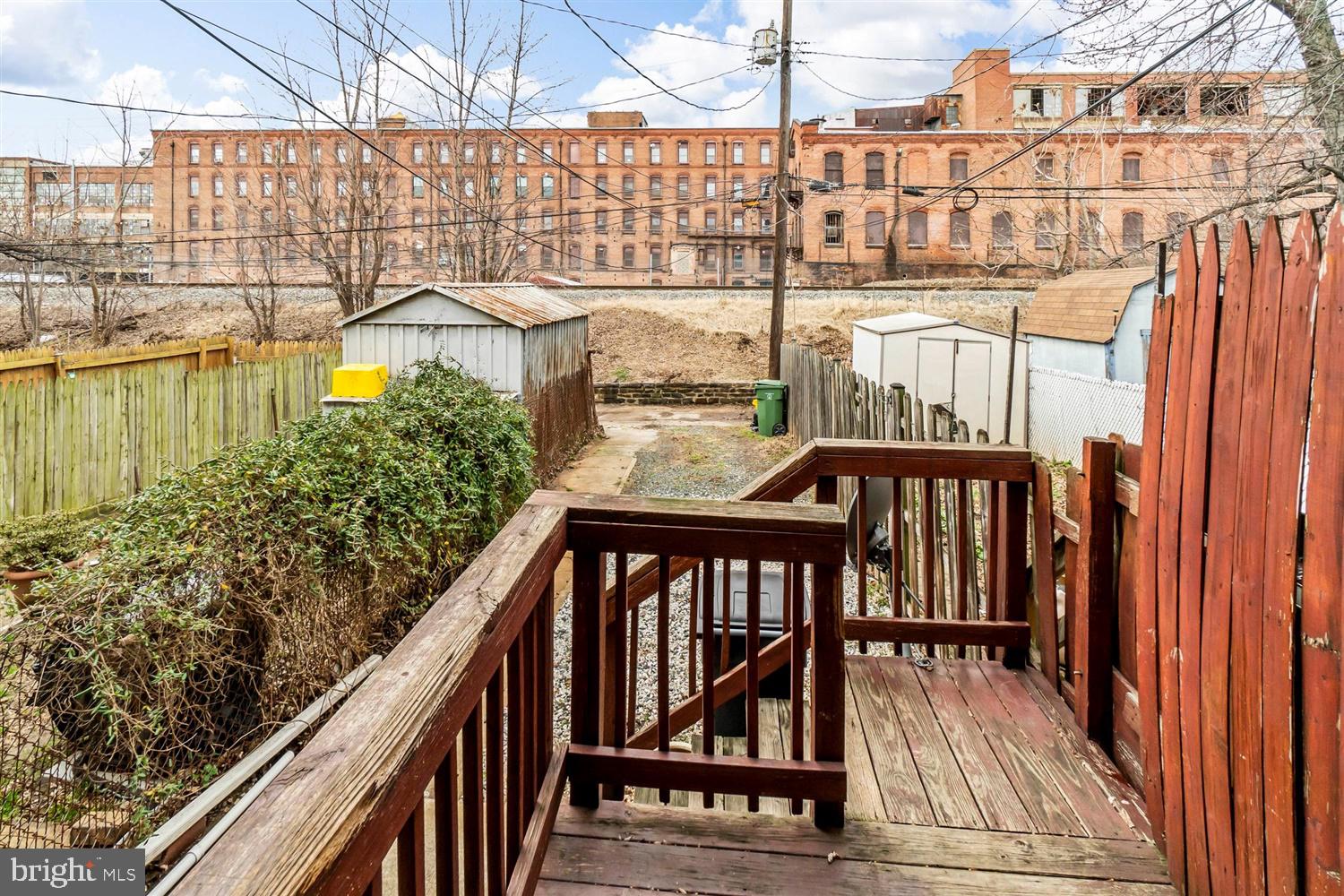 GREEKTOWN - Residential