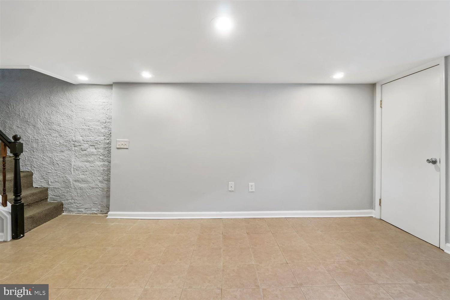 GREEKTOWN - Residential