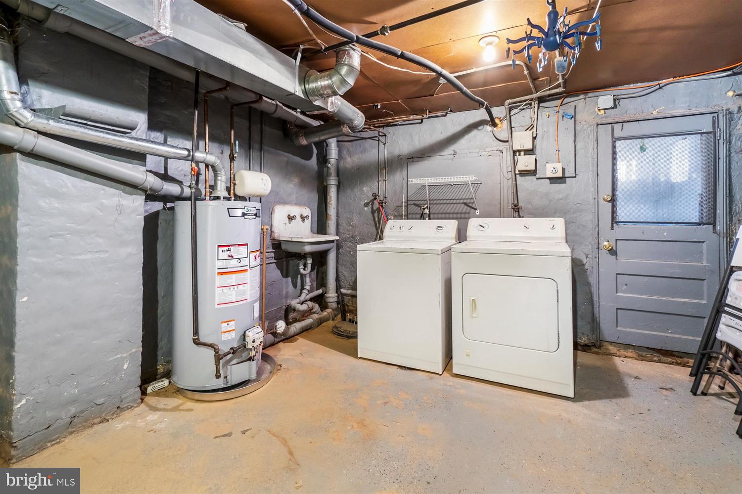 GREEKTOWN - Residential