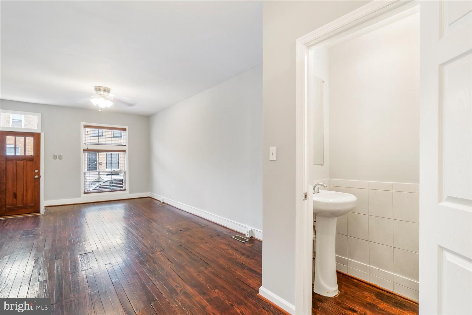 GREEKTOWN - Residential