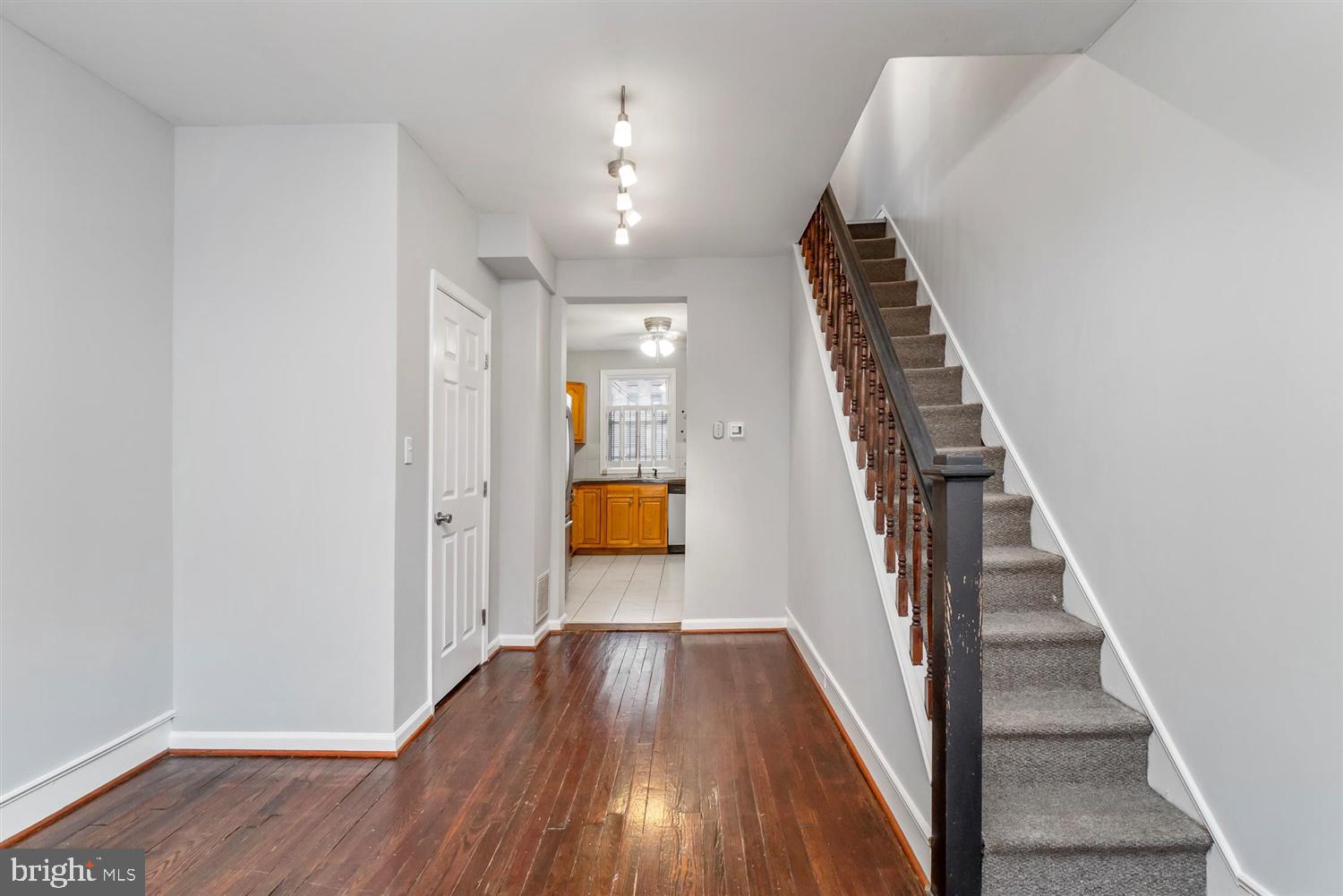 GREEKTOWN - Residential