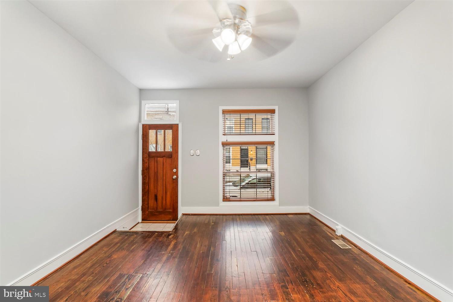 GREEKTOWN - Residential