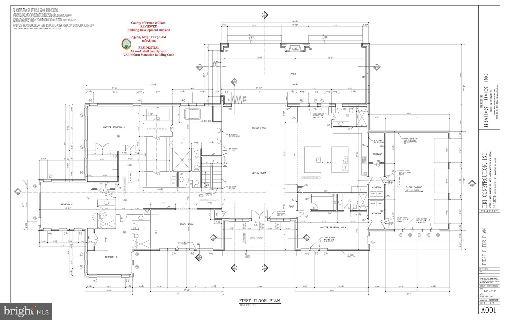 Main image without alt text