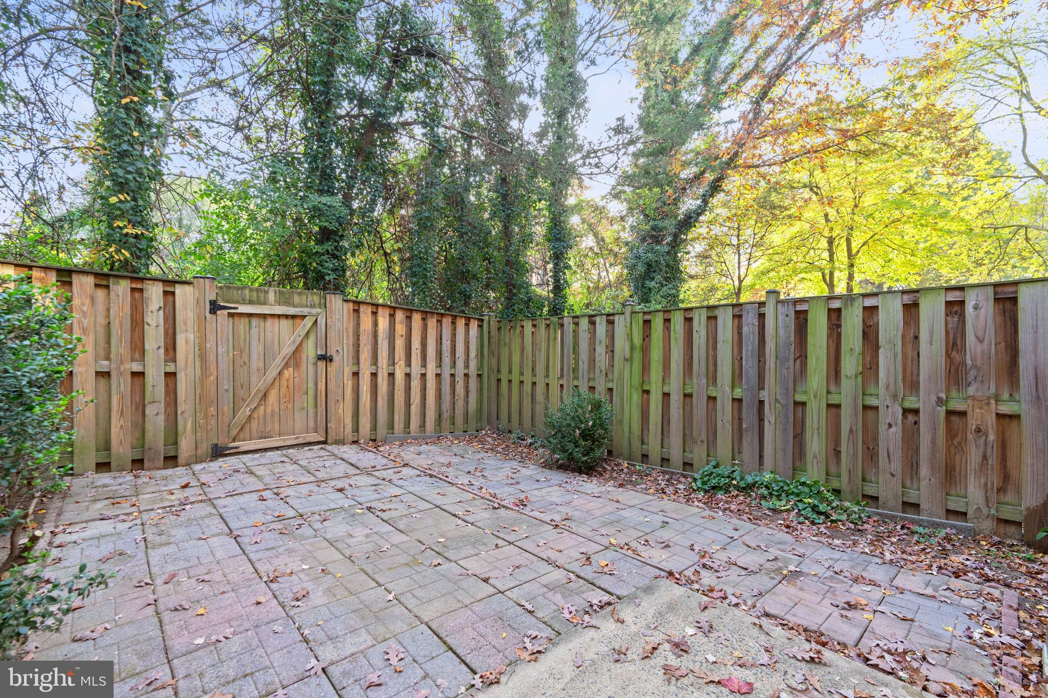 LITTLE RIVER VILLAGE - Residential