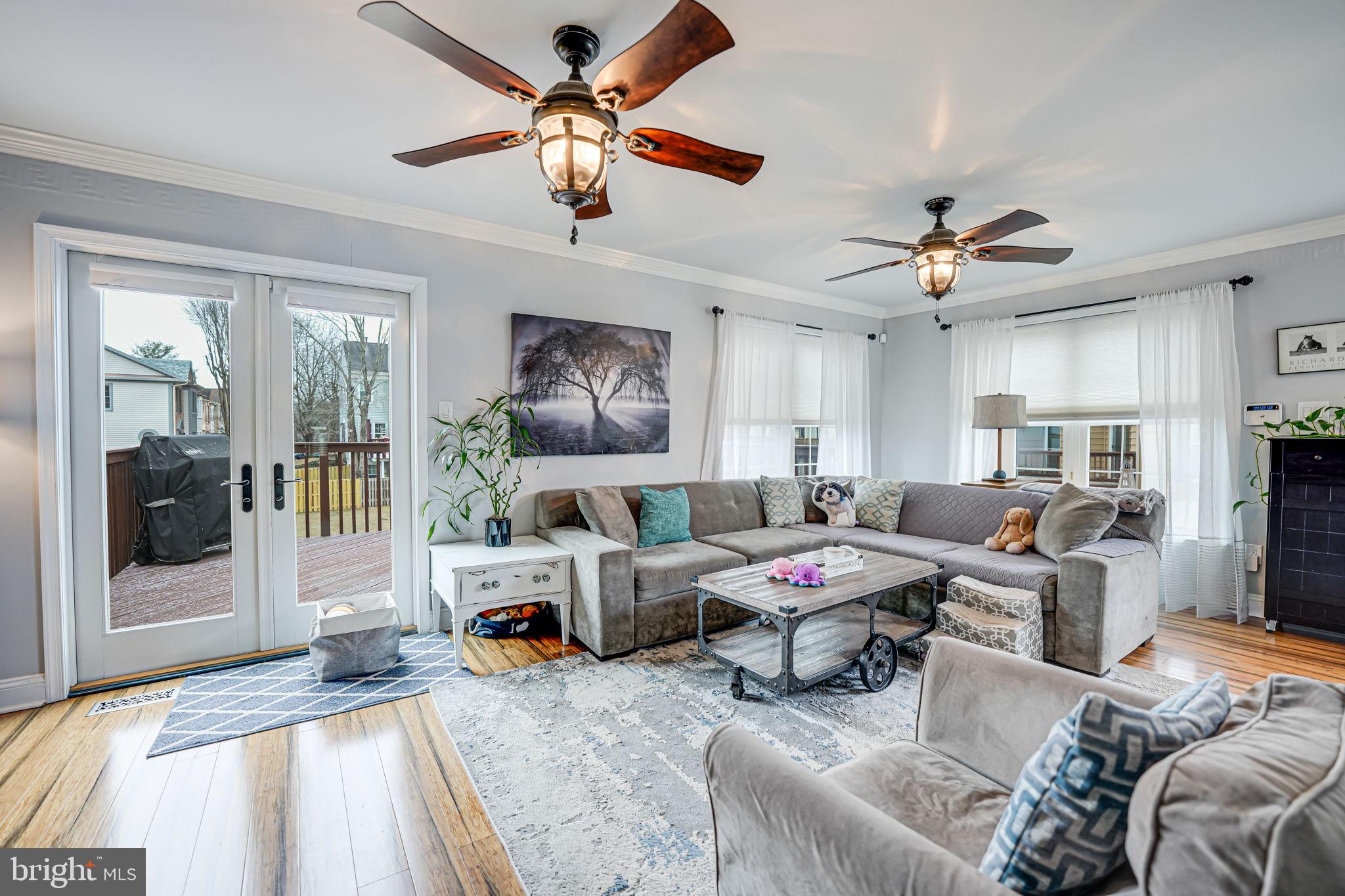 LIFESTYLE AT SULLY STATION - Residential