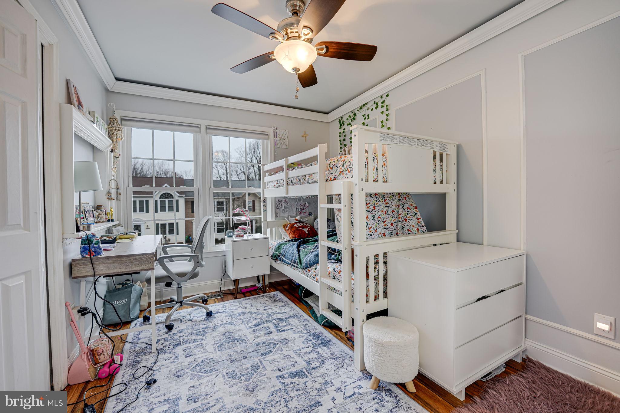 LIFESTYLE AT SULLY STATION - Residential