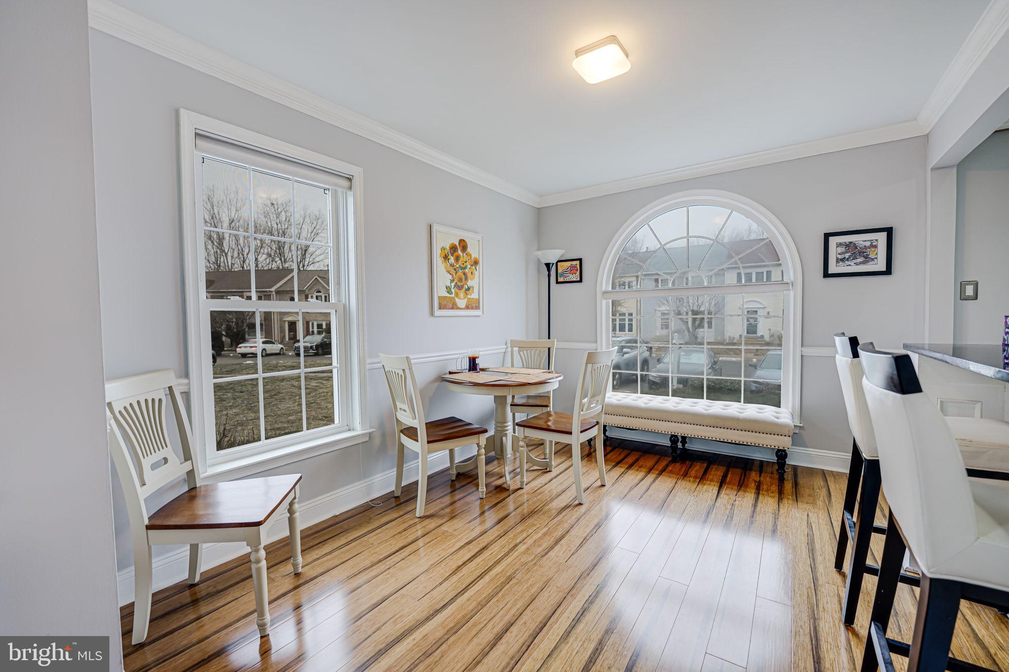 LIFESTYLE AT SULLY STATION - Residential