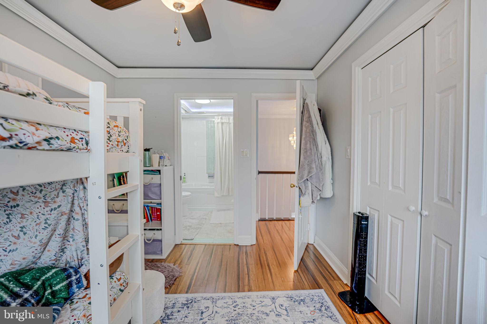 LIFESTYLE AT SULLY STATION - Residential