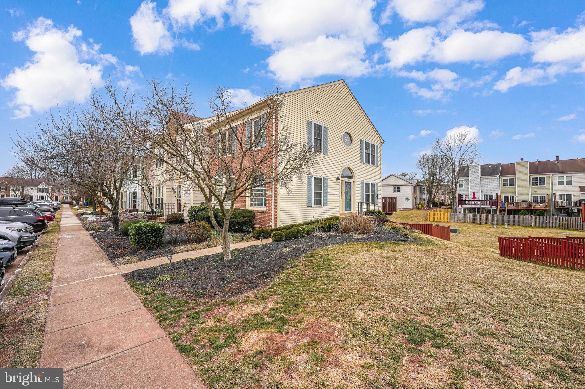 5193 GLEN MEADOW DRIVE