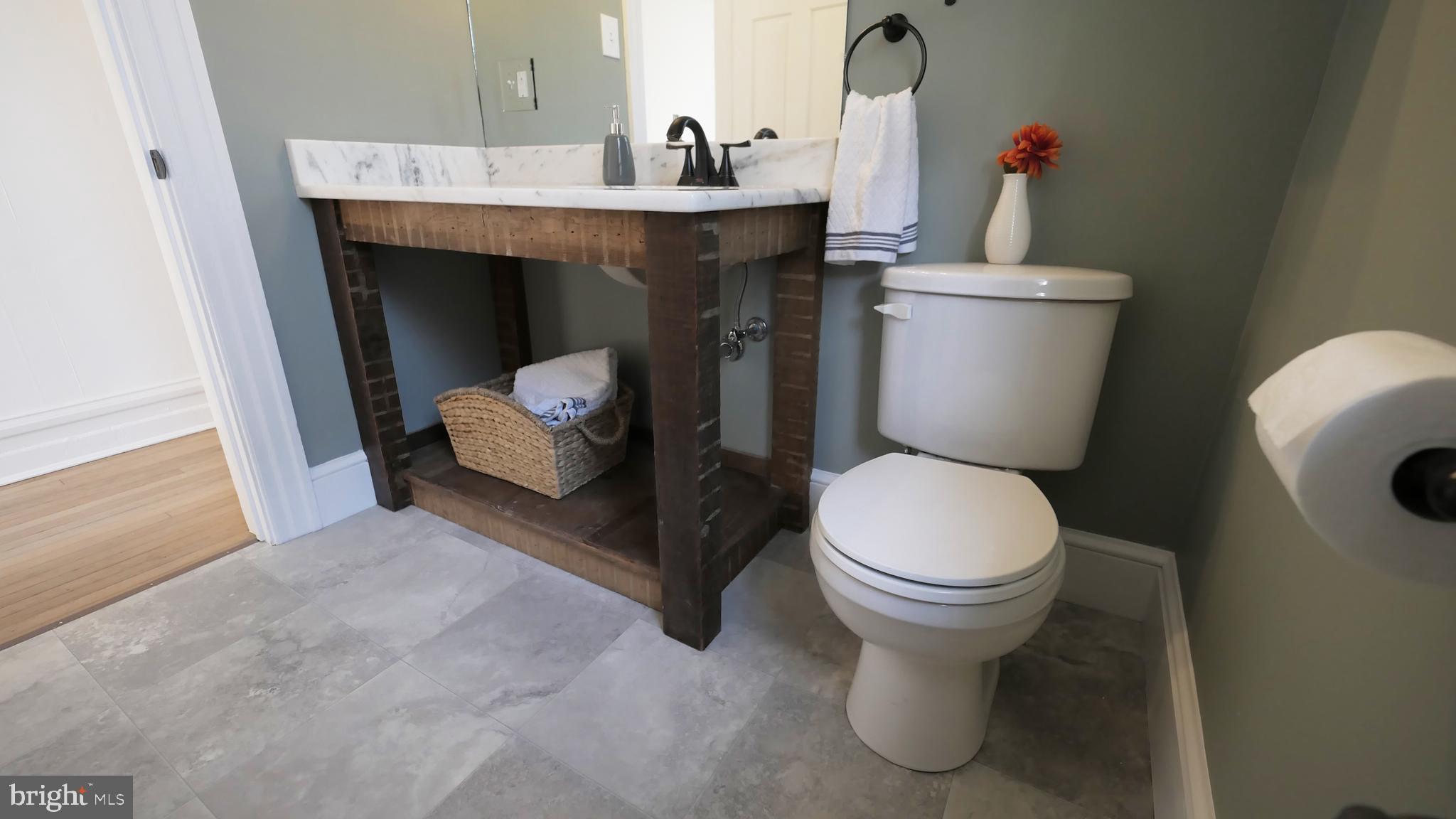 LANCASTER WEST END - Residential