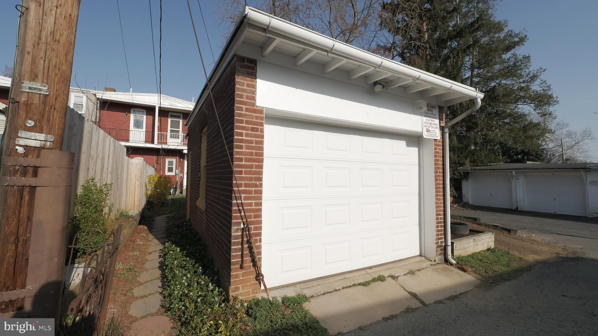 LANCASTER WEST END - Residential