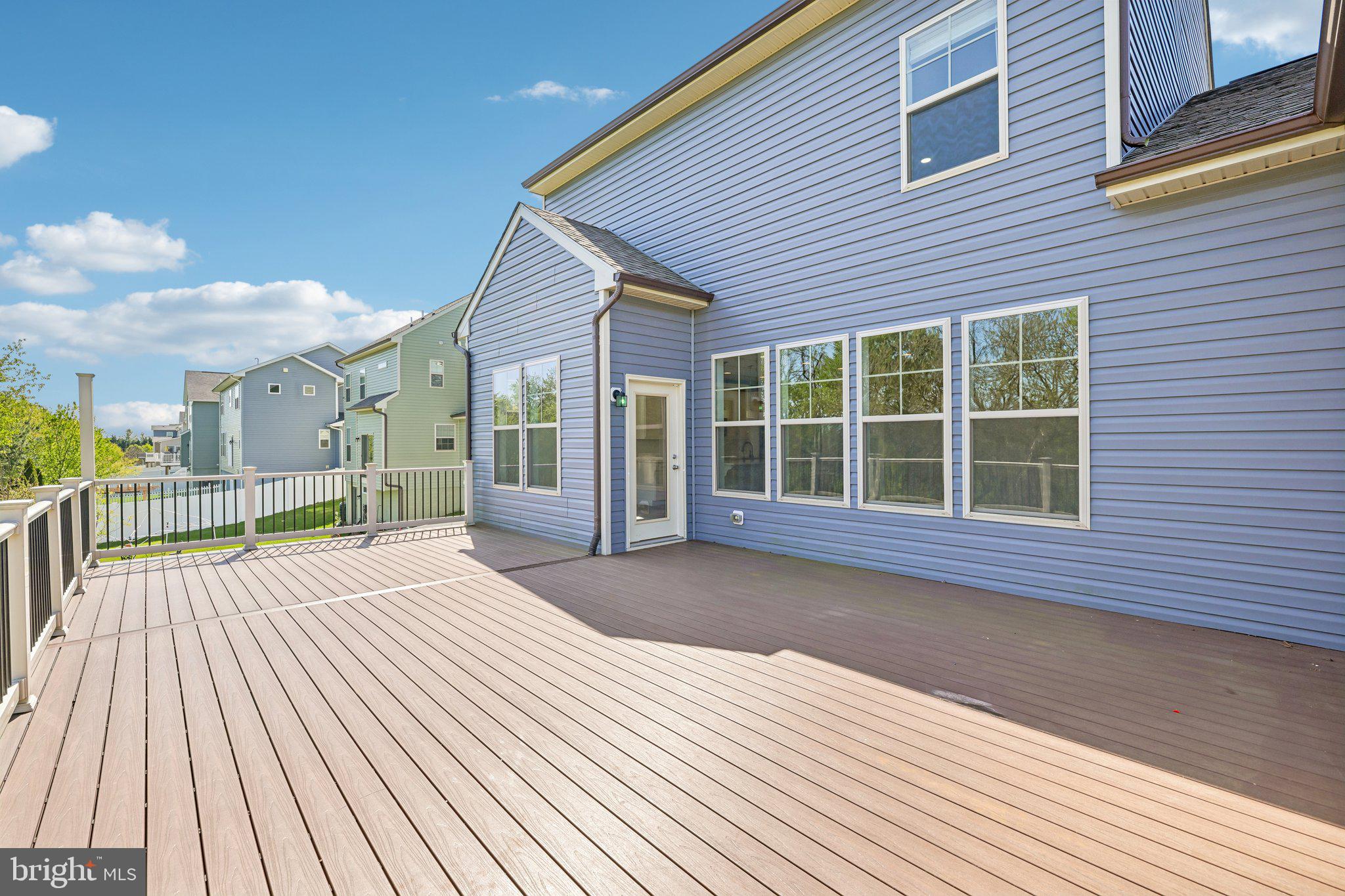 TUSCARORA CREEK - Residential