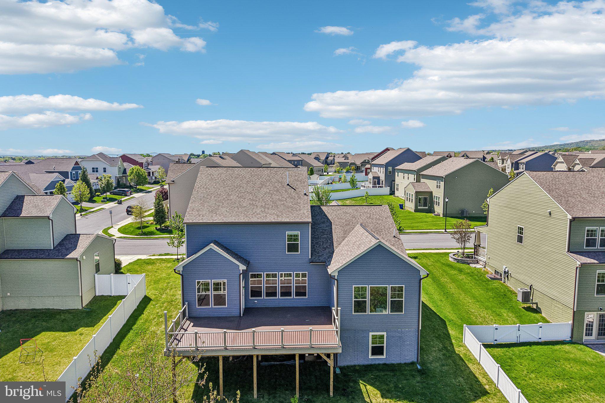 TUSCARORA CREEK - Residential