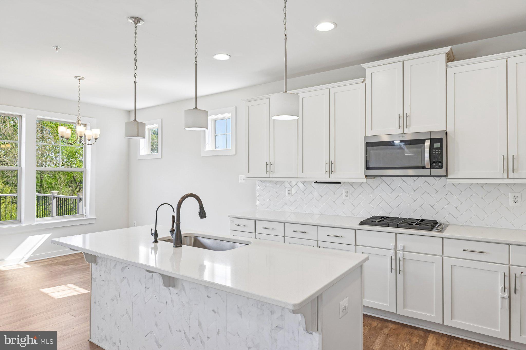 TUSCARORA CREEK - Residential