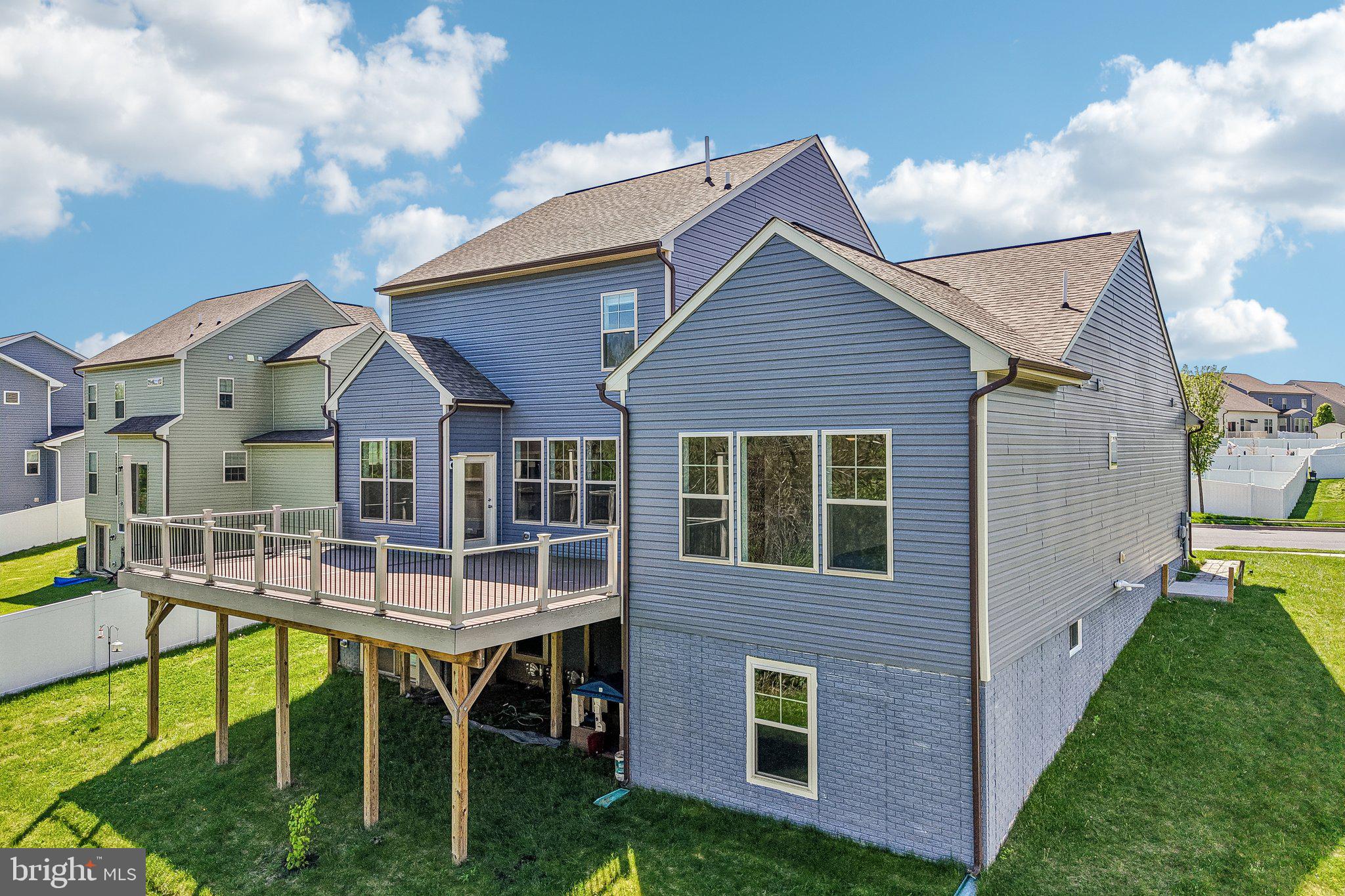 TUSCARORA CREEK - Residential