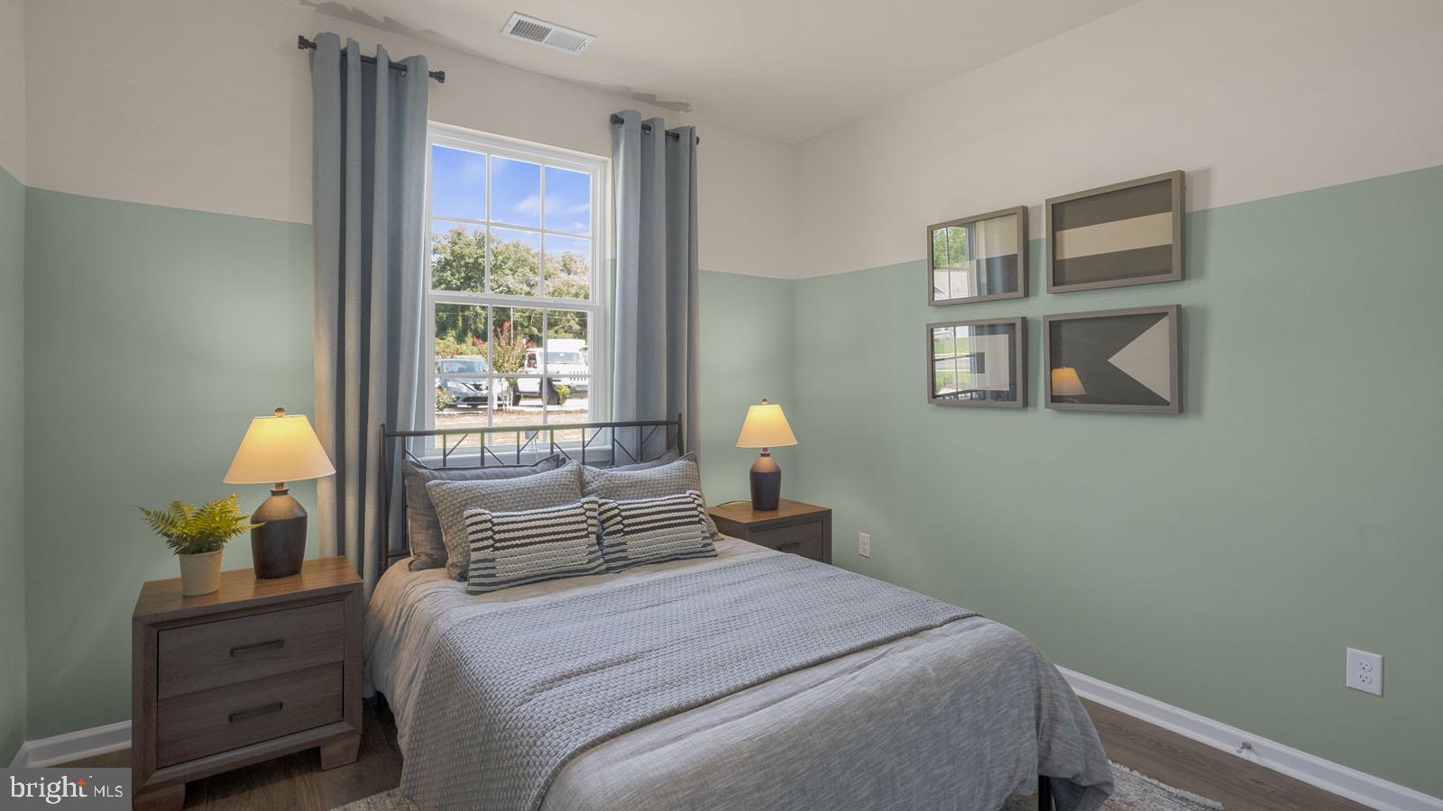 WILLOW RUN - Residential