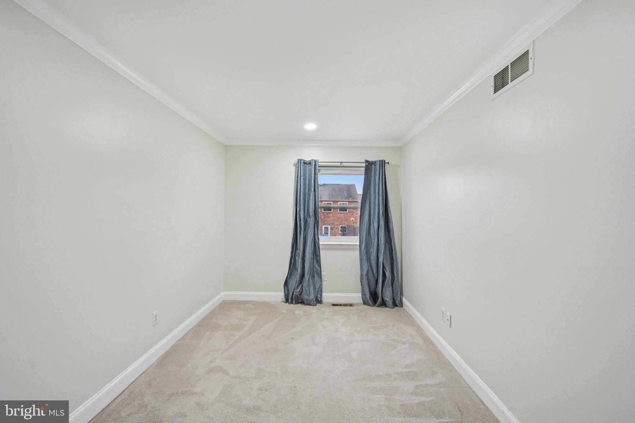 BRYN ERIN - Residential Lease