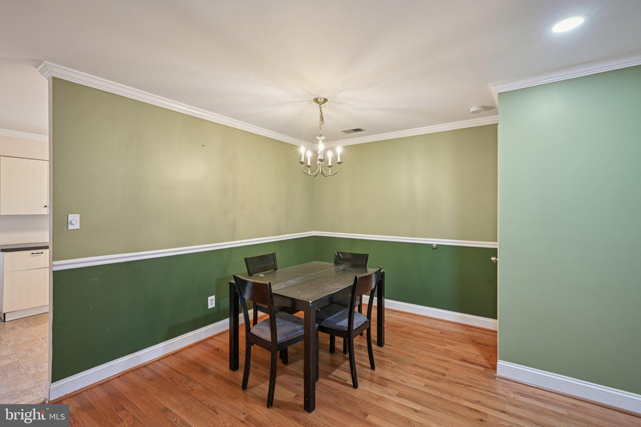 BRYN ERIN - Residential Lease