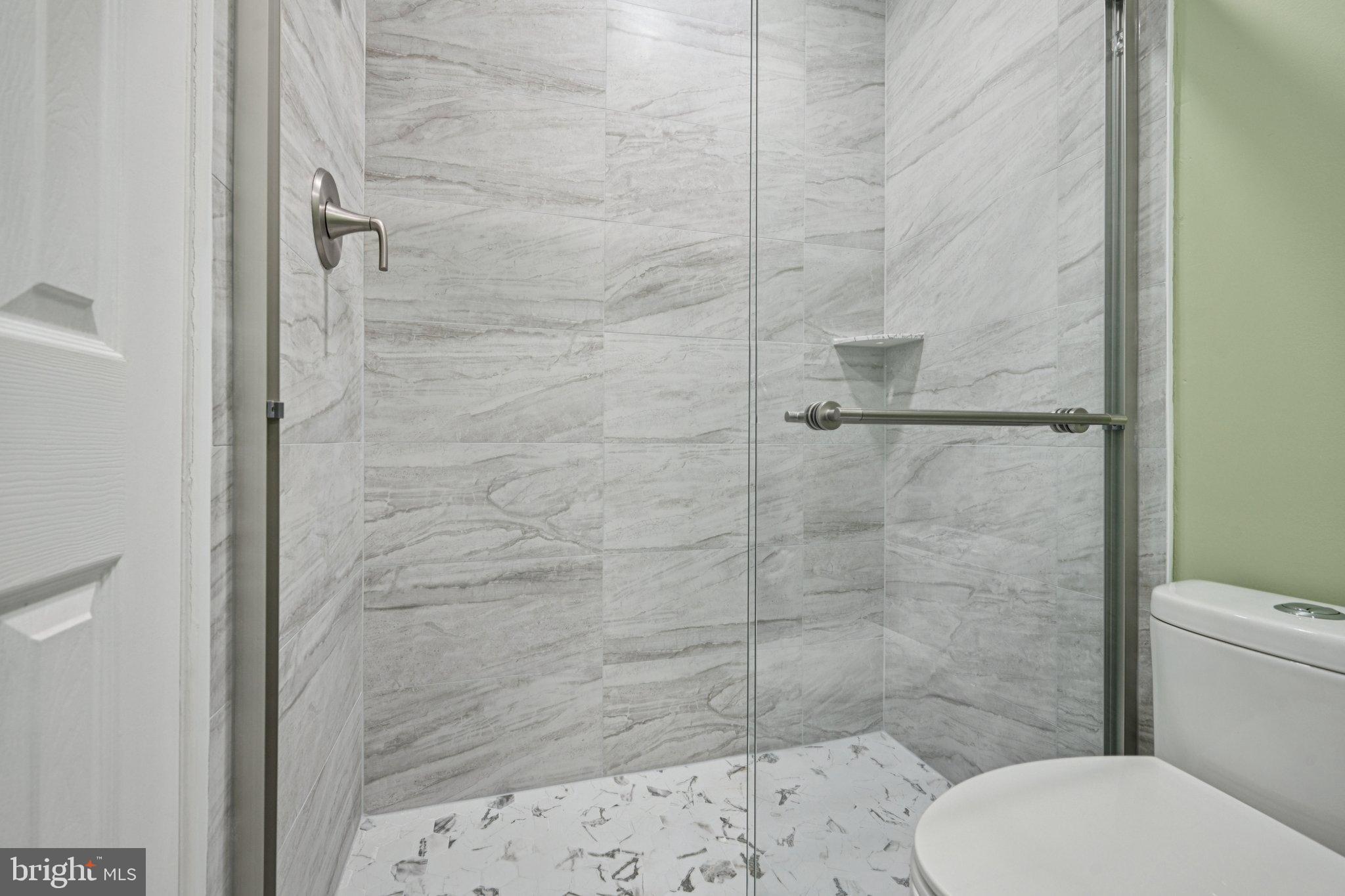 BRYN ERIN - Residential Lease